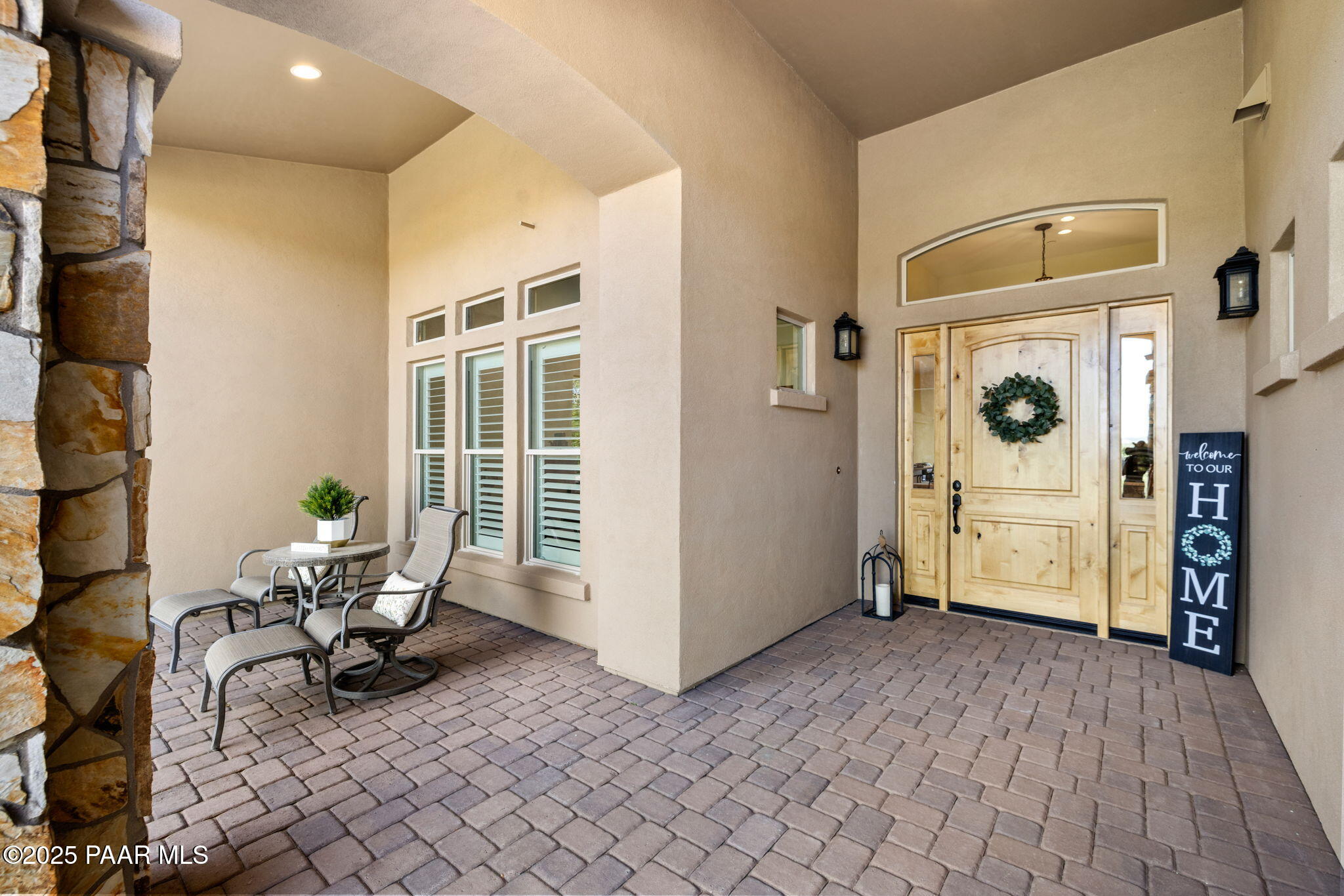 1032 Vantage Point Circle