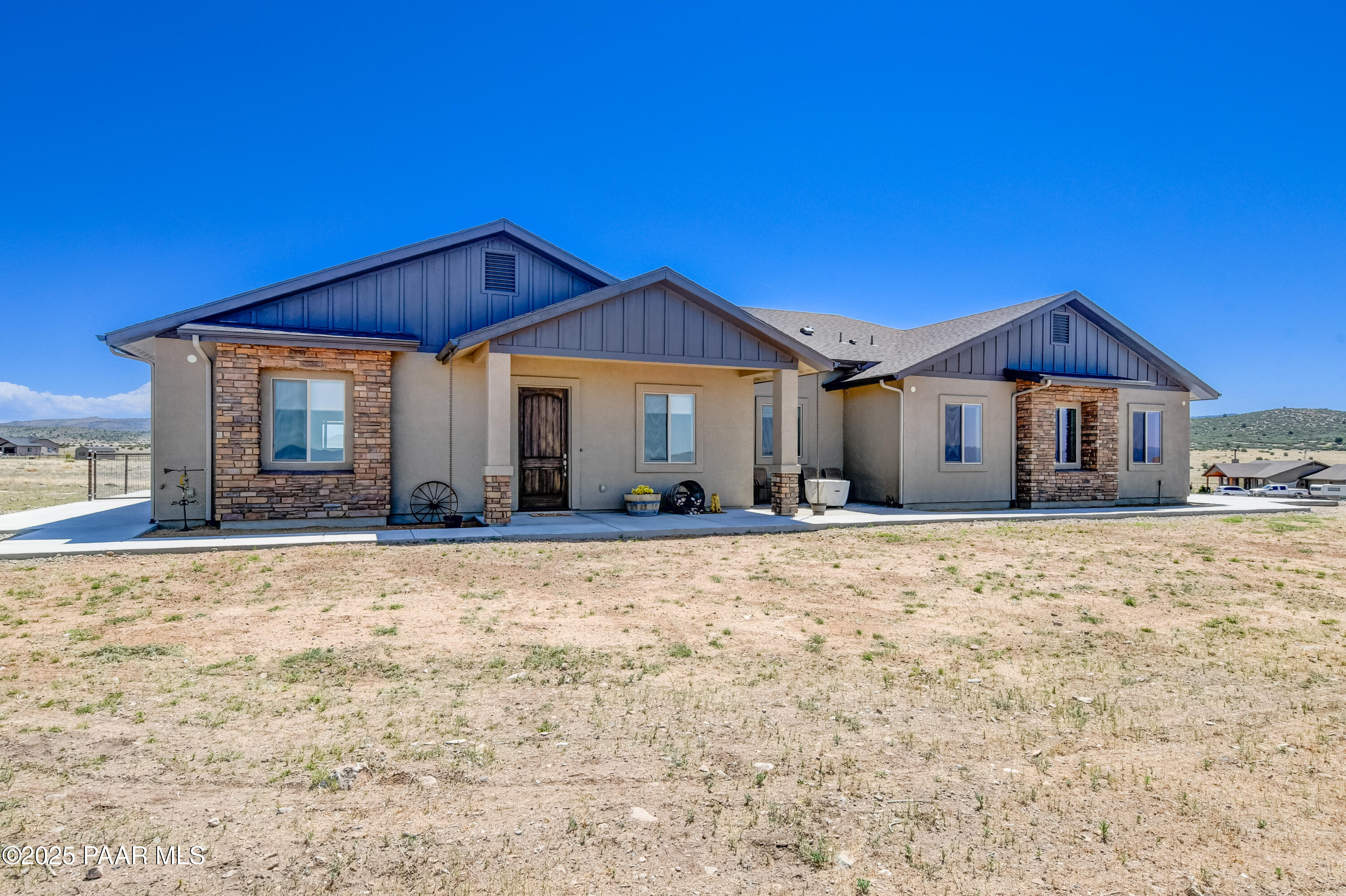 10870 Tessa Lane