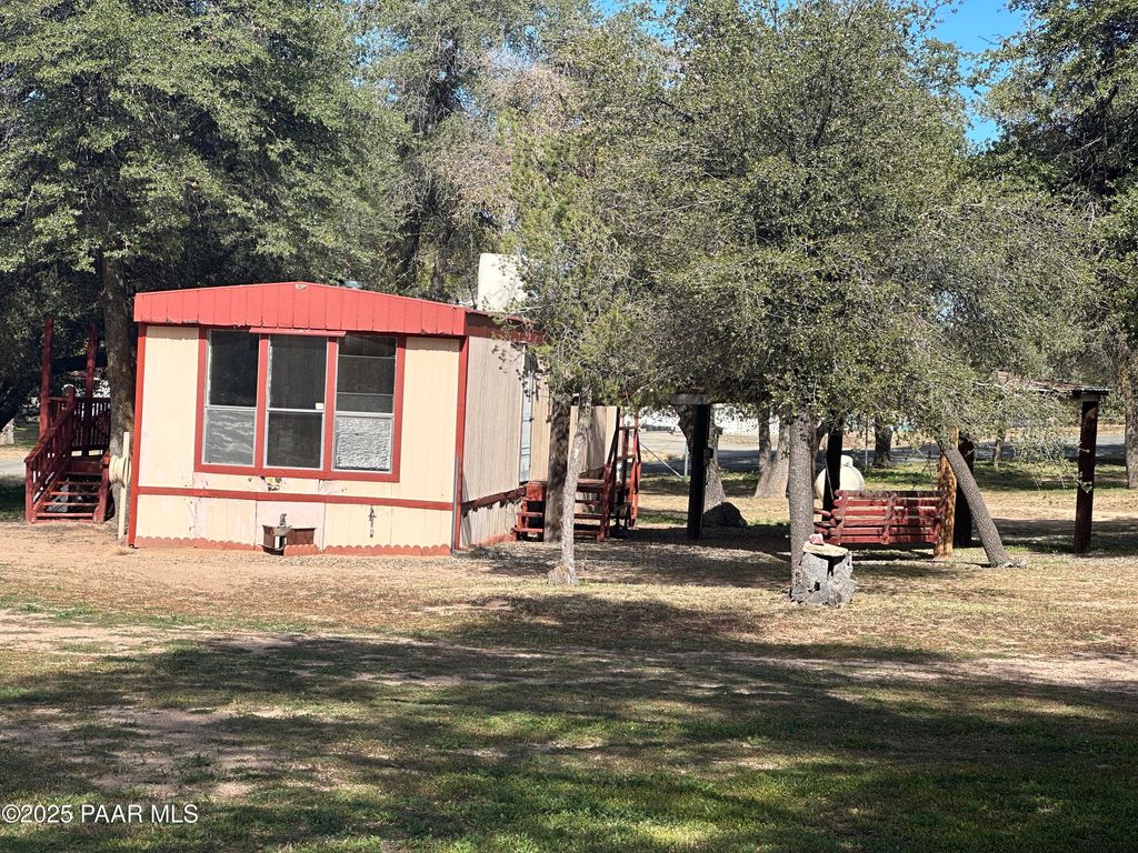 Photo of 2255 W Branding Iron Trail, Prescott, AZ 86305 (MLS # 1077504)