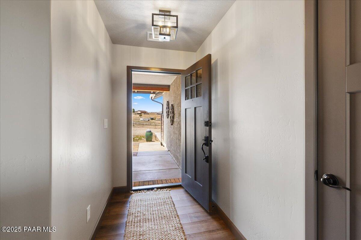 1617 Windmill Way