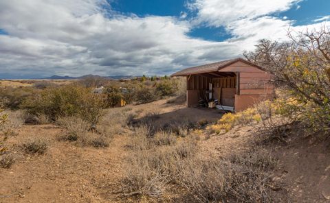 A home in Dewey-Humboldt