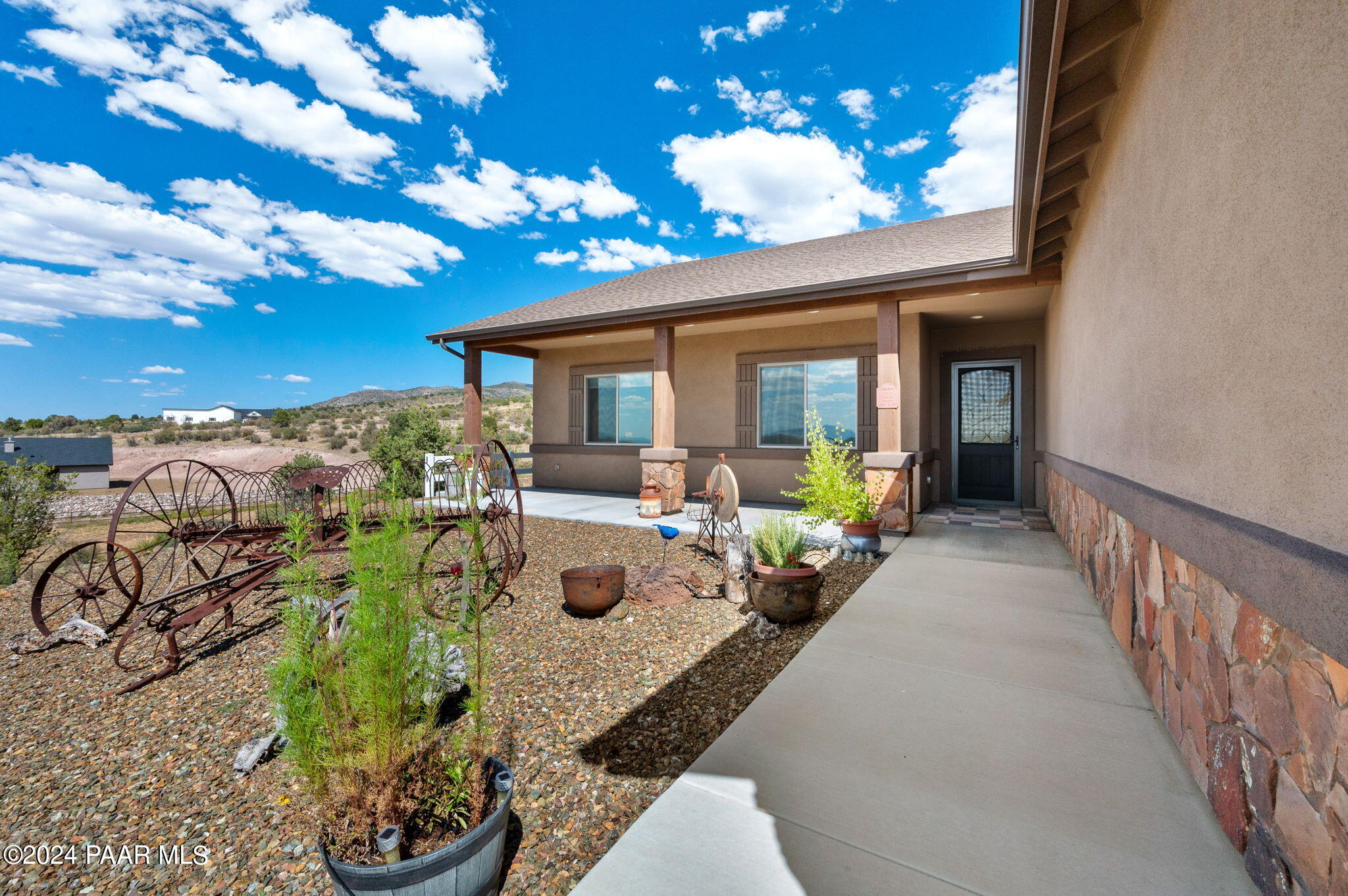 9757 N Heartland Drive