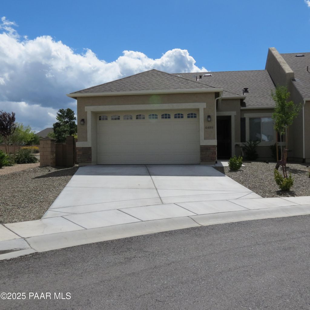 Photo of 6489 E Berkeley Court #16, Prescott Valley, AZ 86314 (MLS # 1077139)