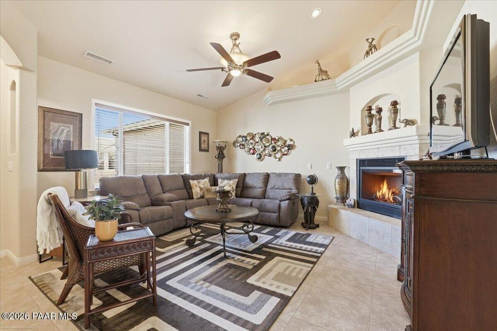 Photo of 8302 N Sage Vista Vis, Prescott Valley, AZ 86315 (MLS # 1079127)