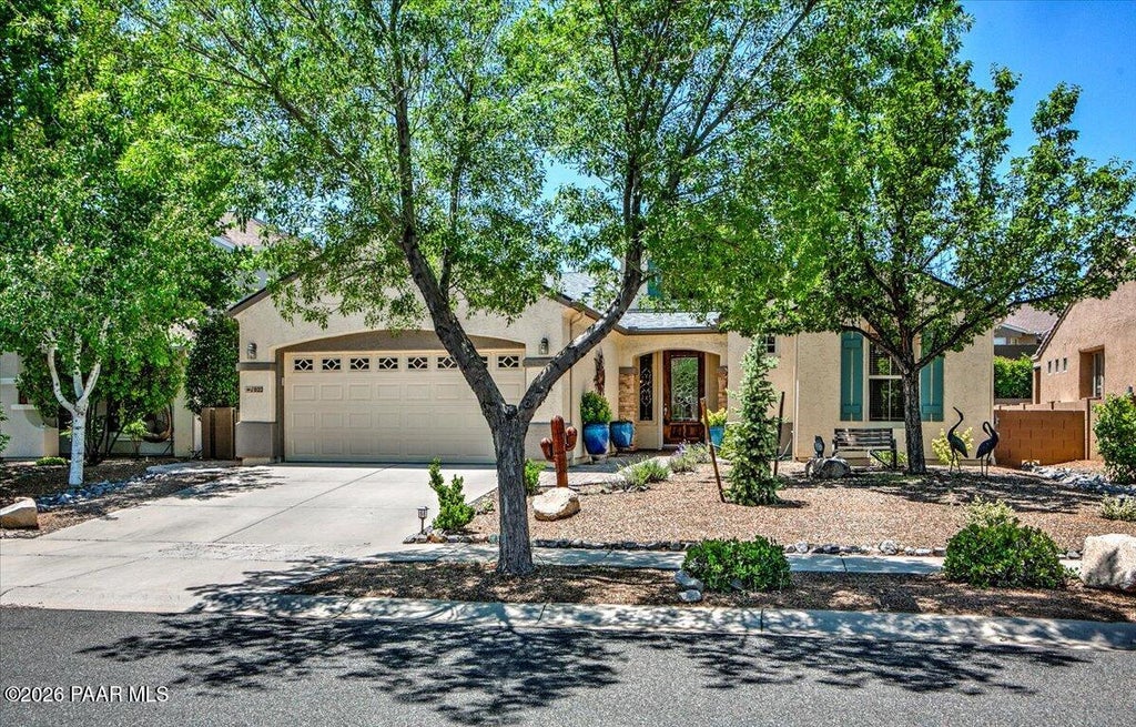Photo of 1022 N Cloud Cliff Pass, Prescott Valley, AZ 86314 (MLS # 1084798)