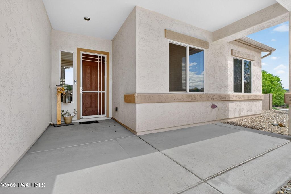 Photo of 6234 E Cambridge Avenue, Prescott Valley, AZ 86314 (MLS # 1081287)