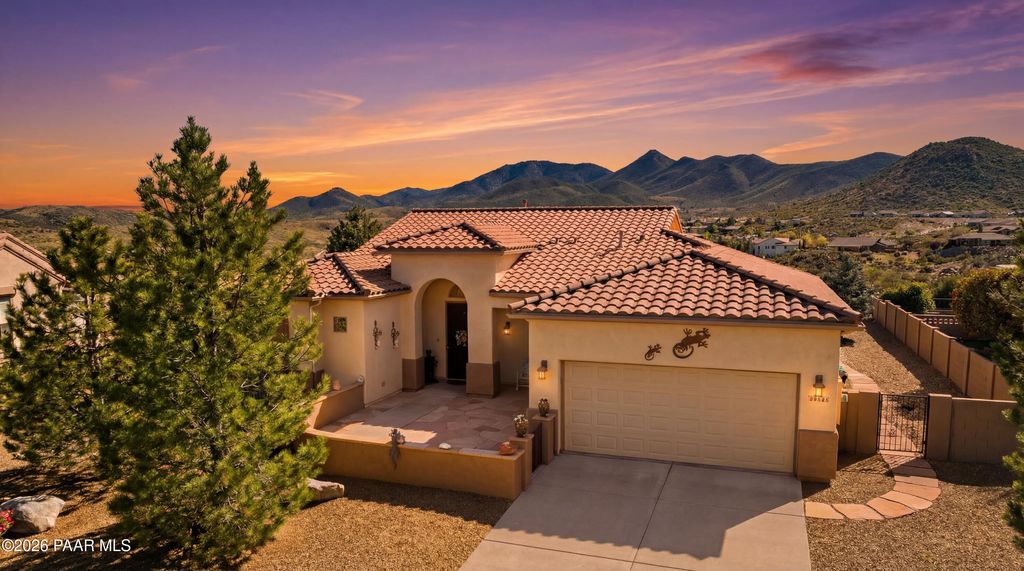 Photo of 1662 N Thimble Lane, Prescott Valley, AZ 86314 (MLS # 1080720)