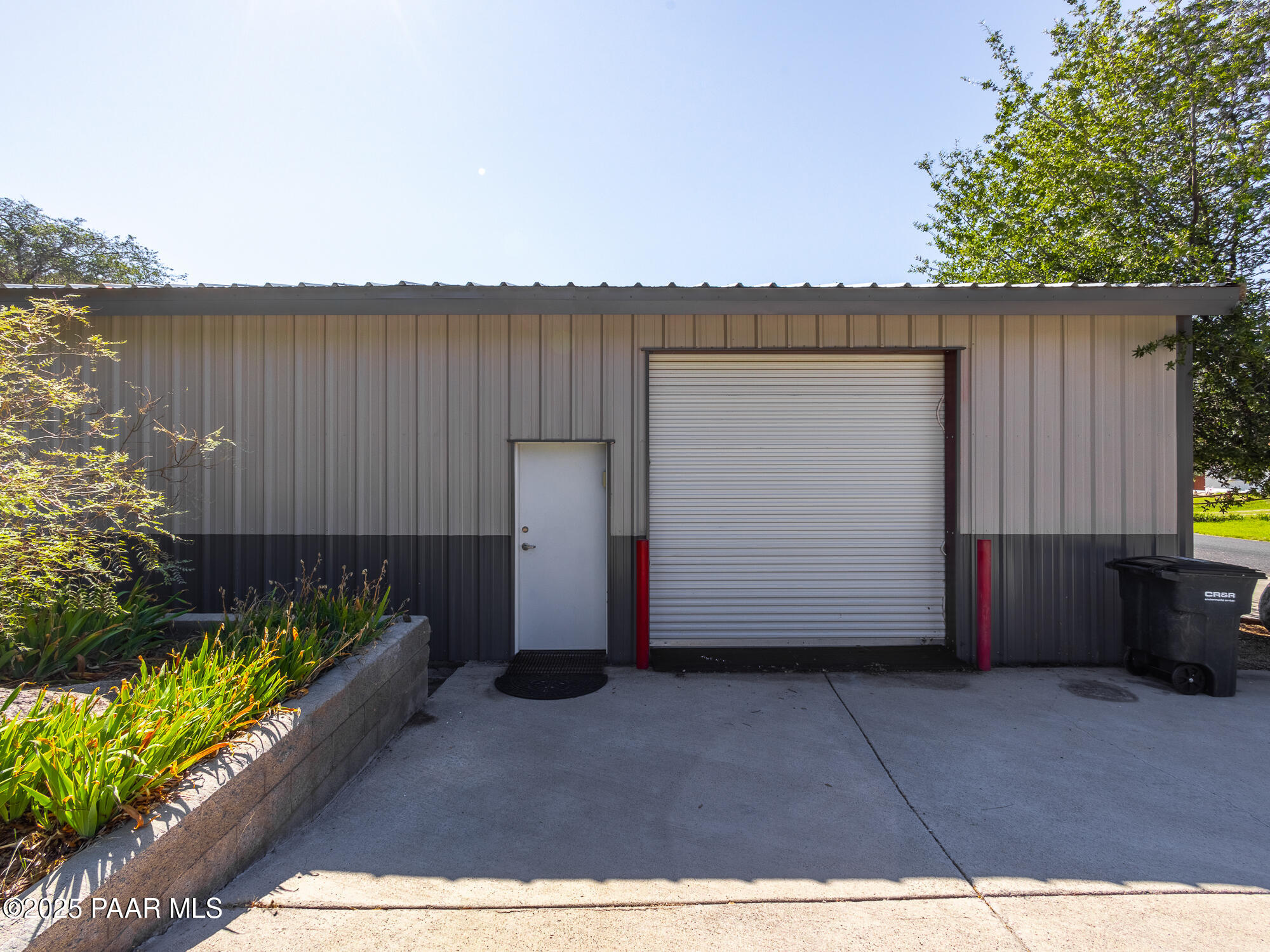 22891 S Lakewood Drive