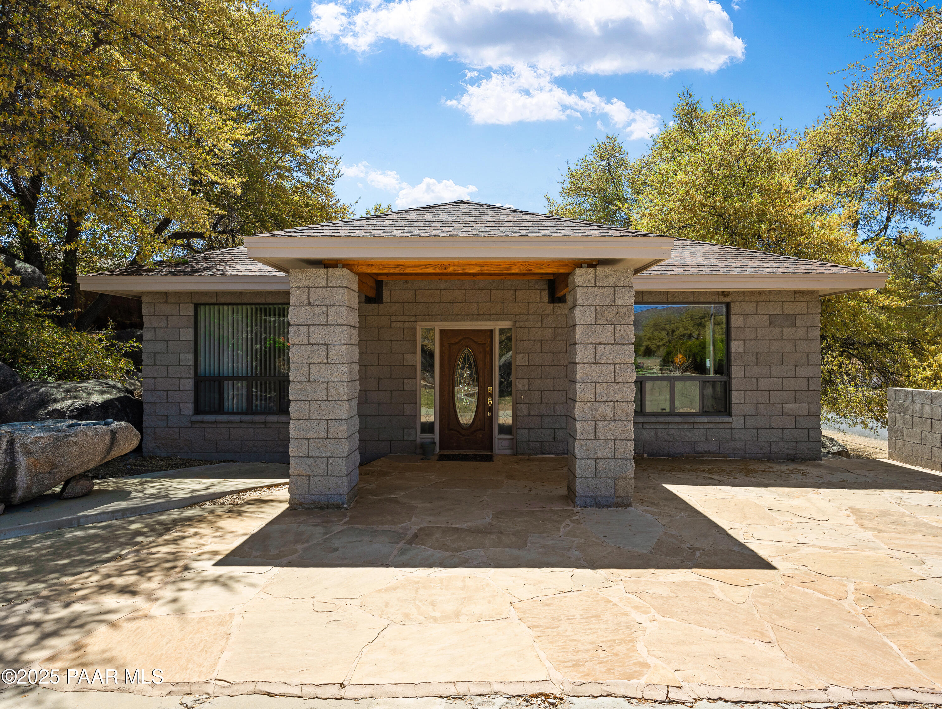 22891 S Lakewood Drive