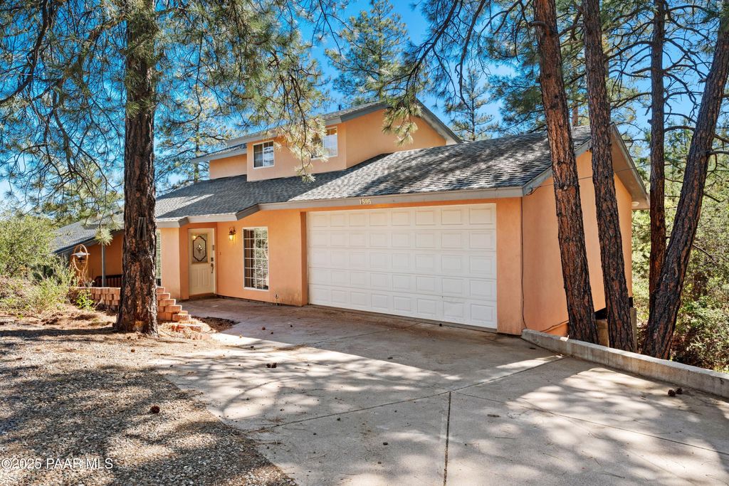 Photo of 1505 N Pine Lane, Prescott, AZ 86305 (MLS # 1077179)