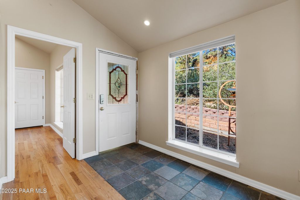Photo of 1505 N Pine Lane, Prescott, AZ 86305 (MLS # 1077179)