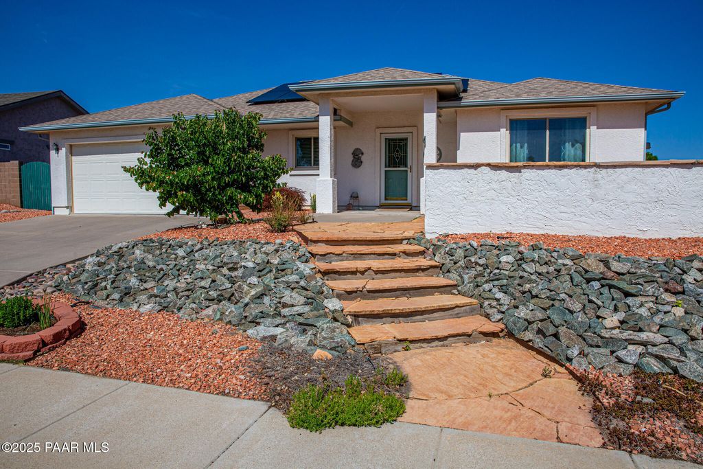 Photo of 7075 E Horizon Way, Prescott Valley, AZ 86315 (MLS # 1078212)