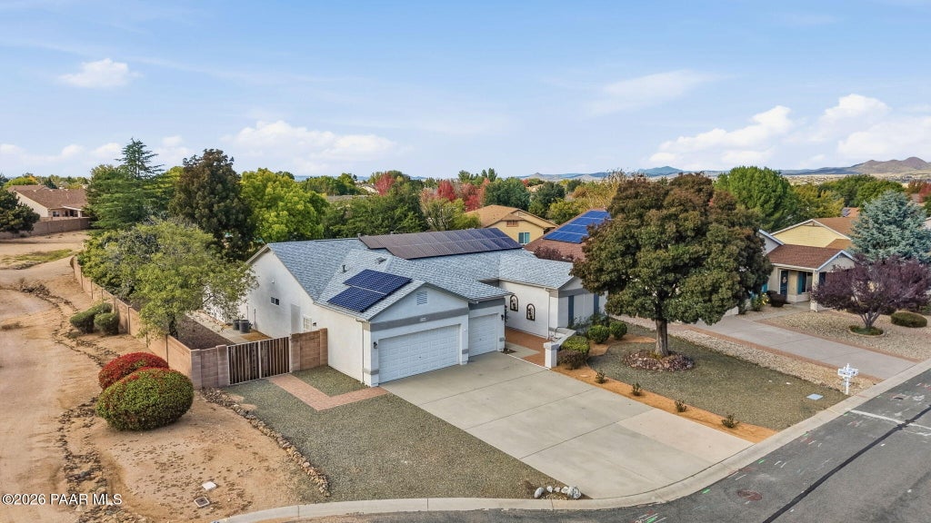 Photo of 7238 N Summer Walk Way, Prescott Valley, AZ 86315 (MLS # 1085694)