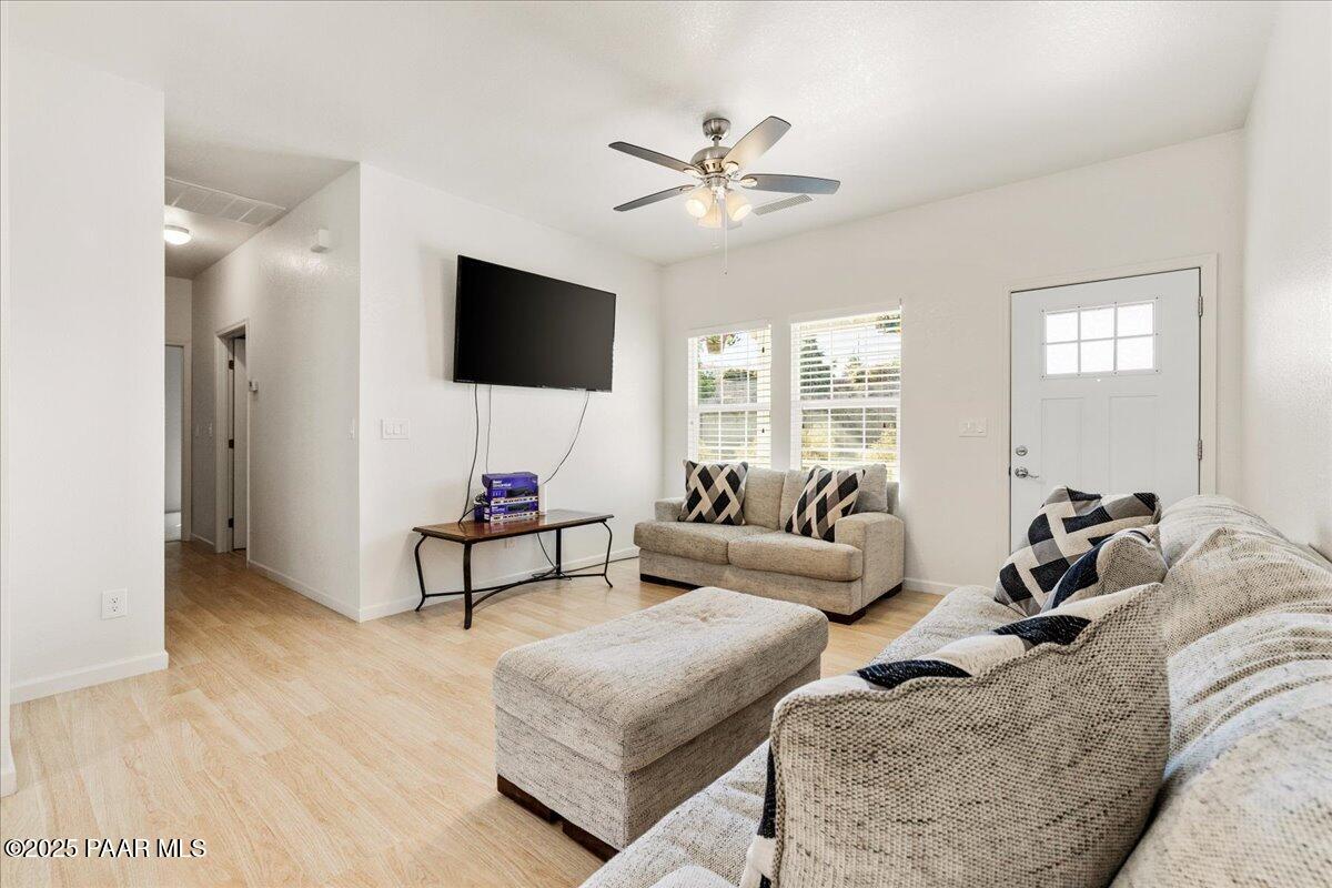11405 E Nancy Lane