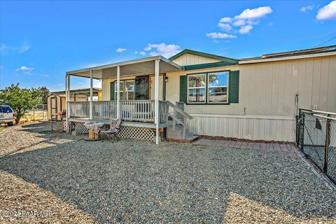 A home in Mayer