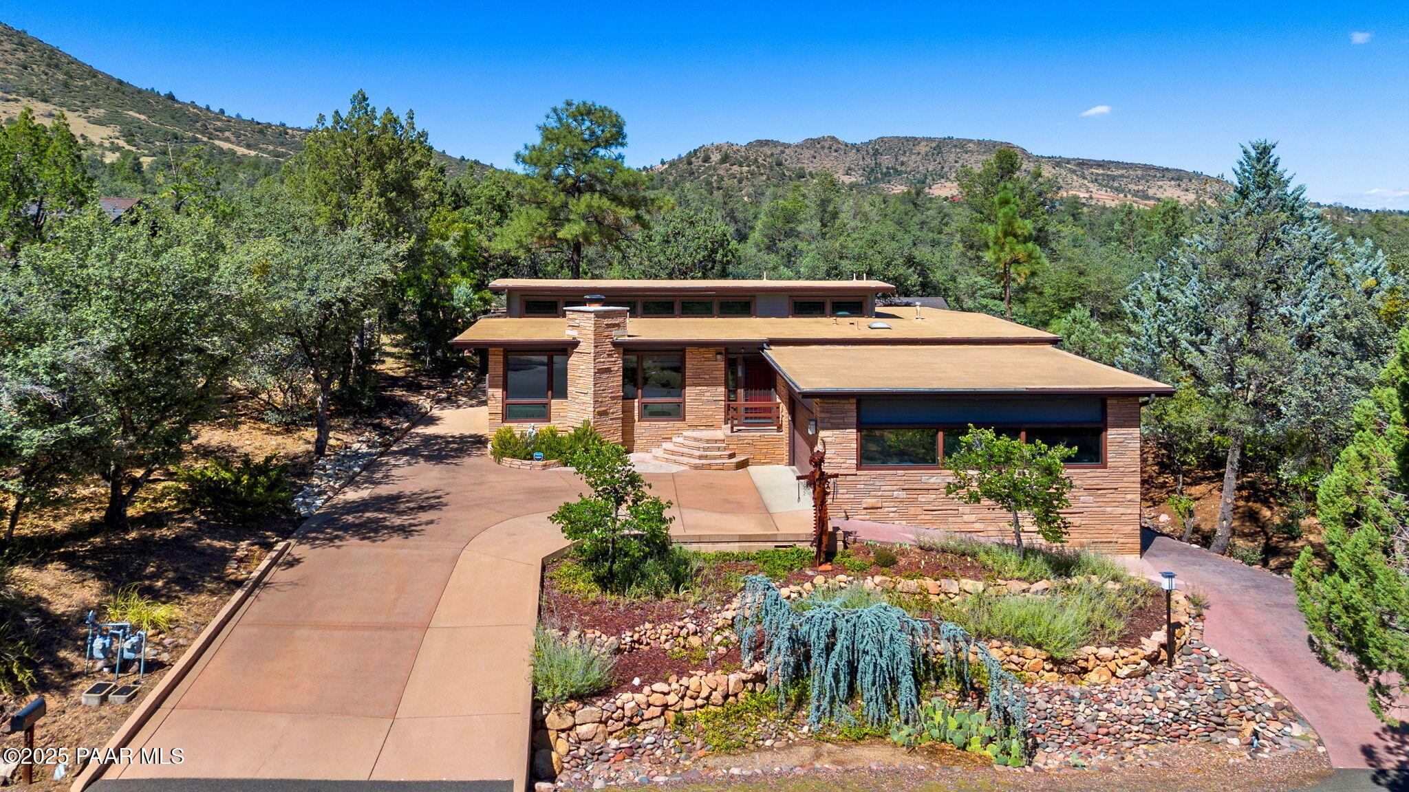 42 Woodside Drive