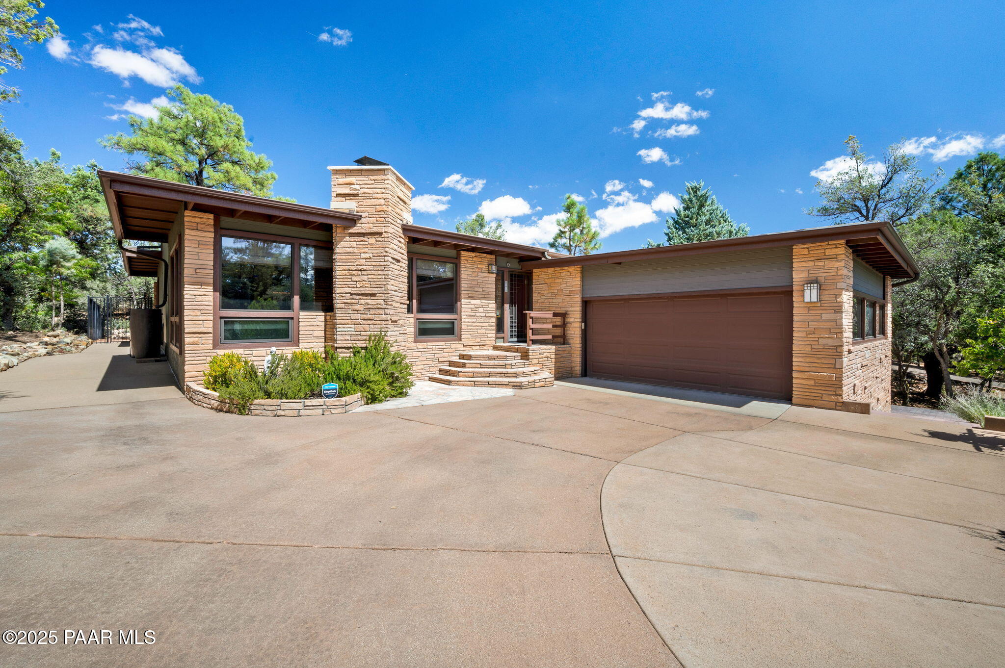 42 Woodside Drive