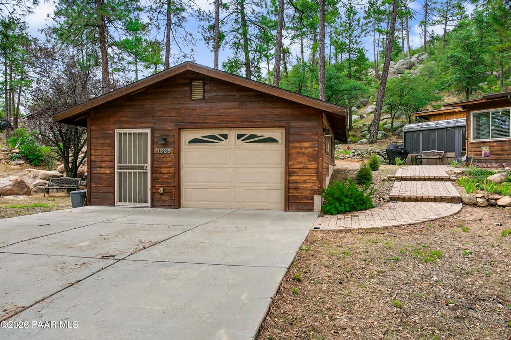 Photo of 1835 W Idylwild Hill HL, Prescott, AZ 86305 (MLS # 1083858)