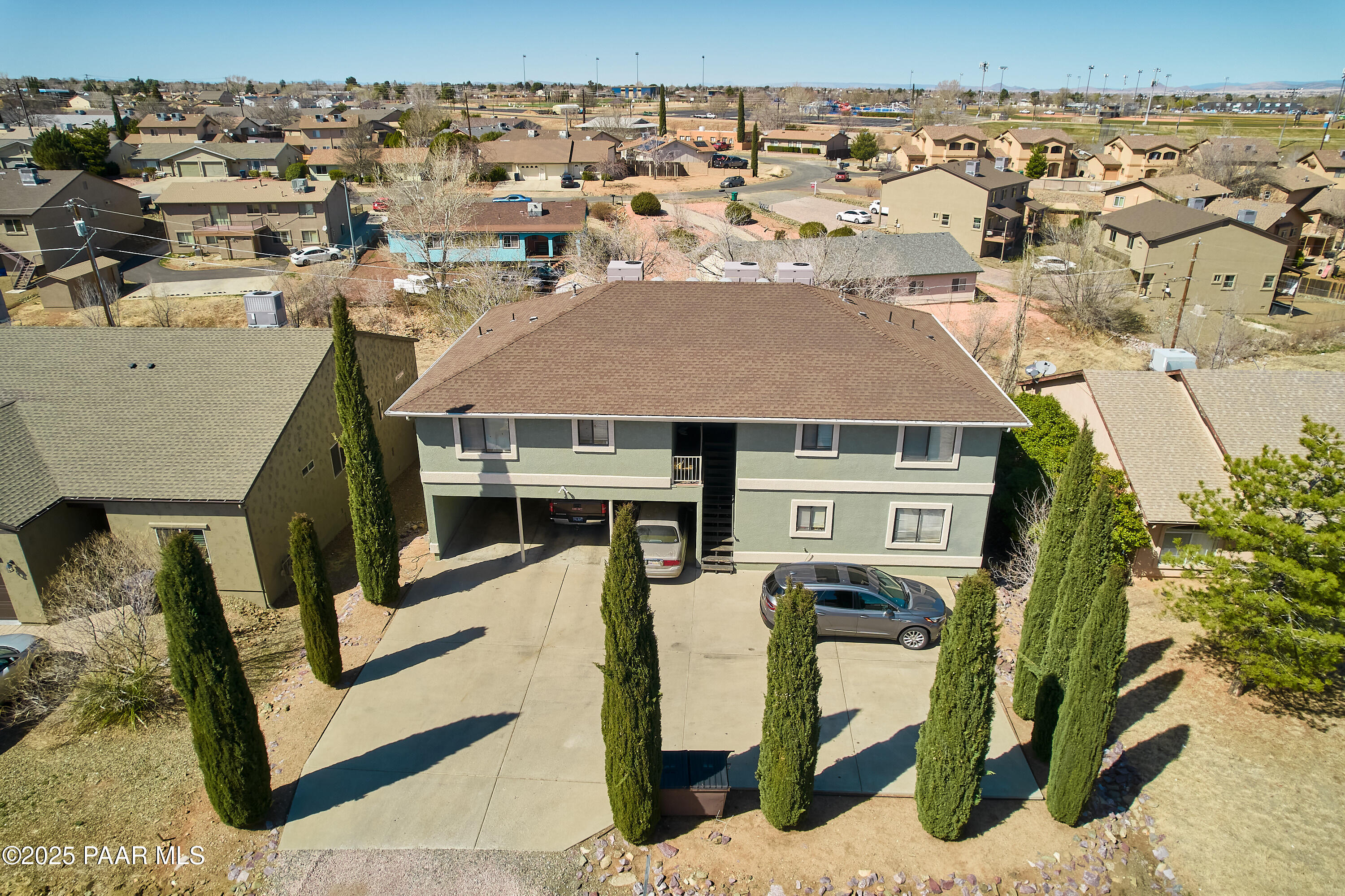 8524 E Lakeshore Drive