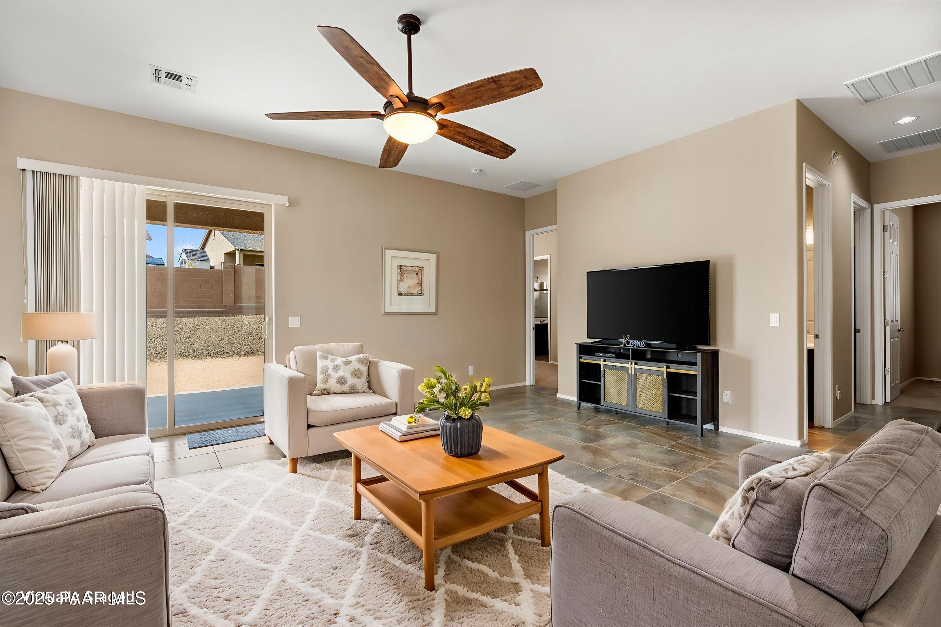 4513 N Dryden Street