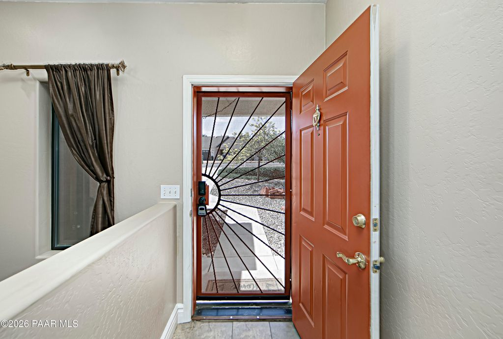 Photo of 9860 E Catalina Drive, Prescott Valley, AZ 86314 (MLS # 1081144)