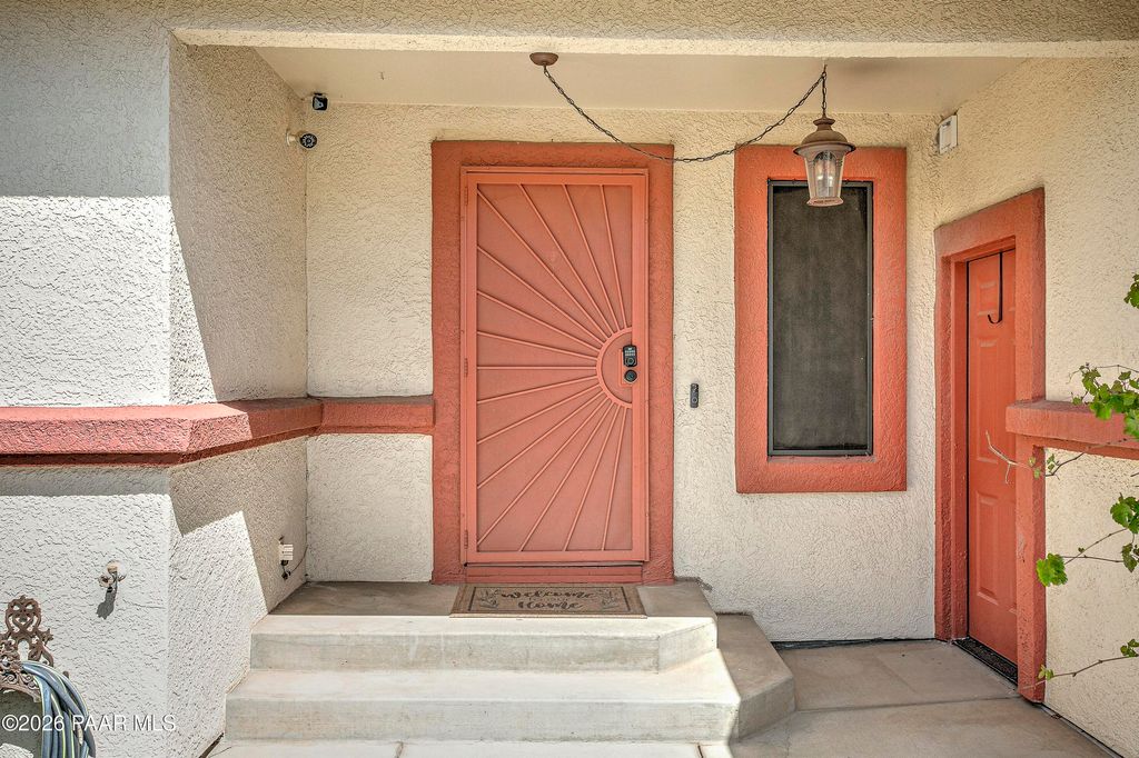 Photo of 9860 E Catalina Drive, Prescott Valley, AZ 86314 (MLS # 1081144)