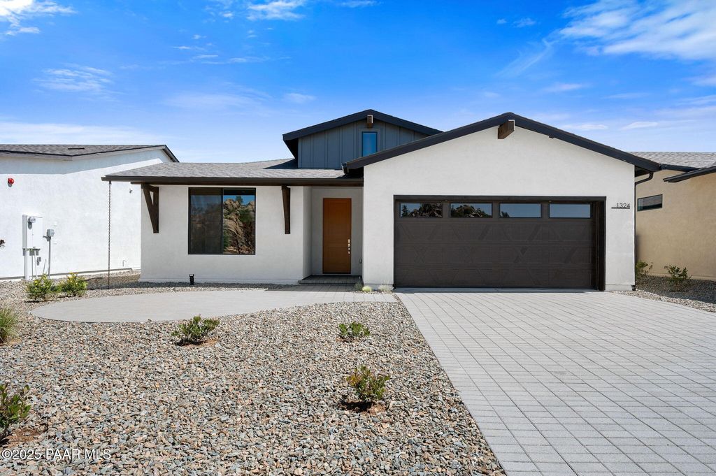 Photo of 1324 Rockwood Drive, Prescott, AZ 86305 (MLS # 1077410)