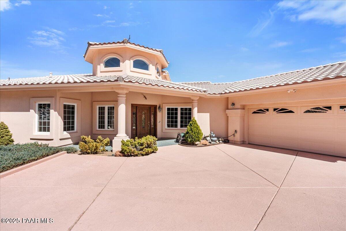 2780 Whispering Way Circle