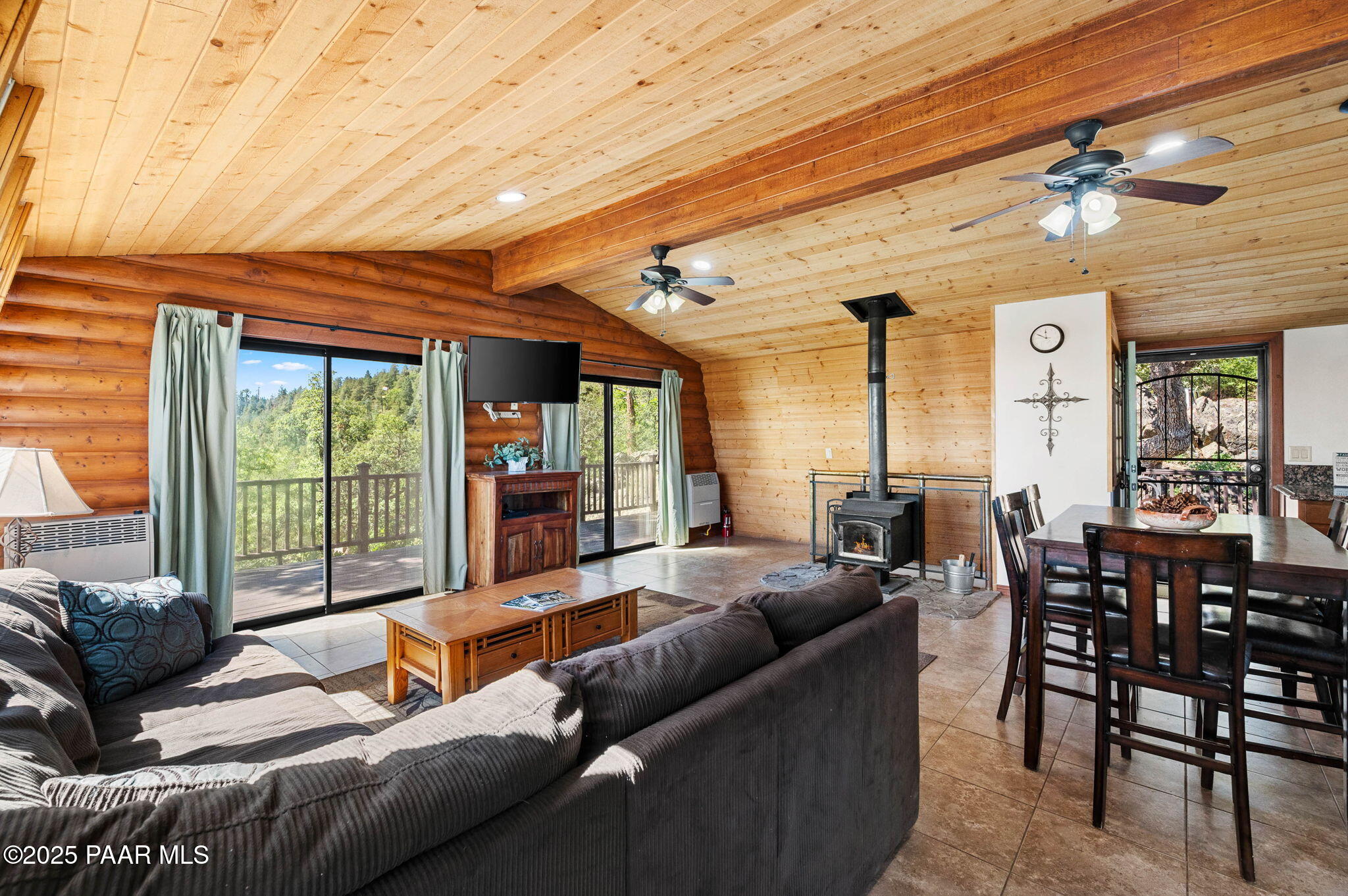 3880 E Refuge Hideout Road