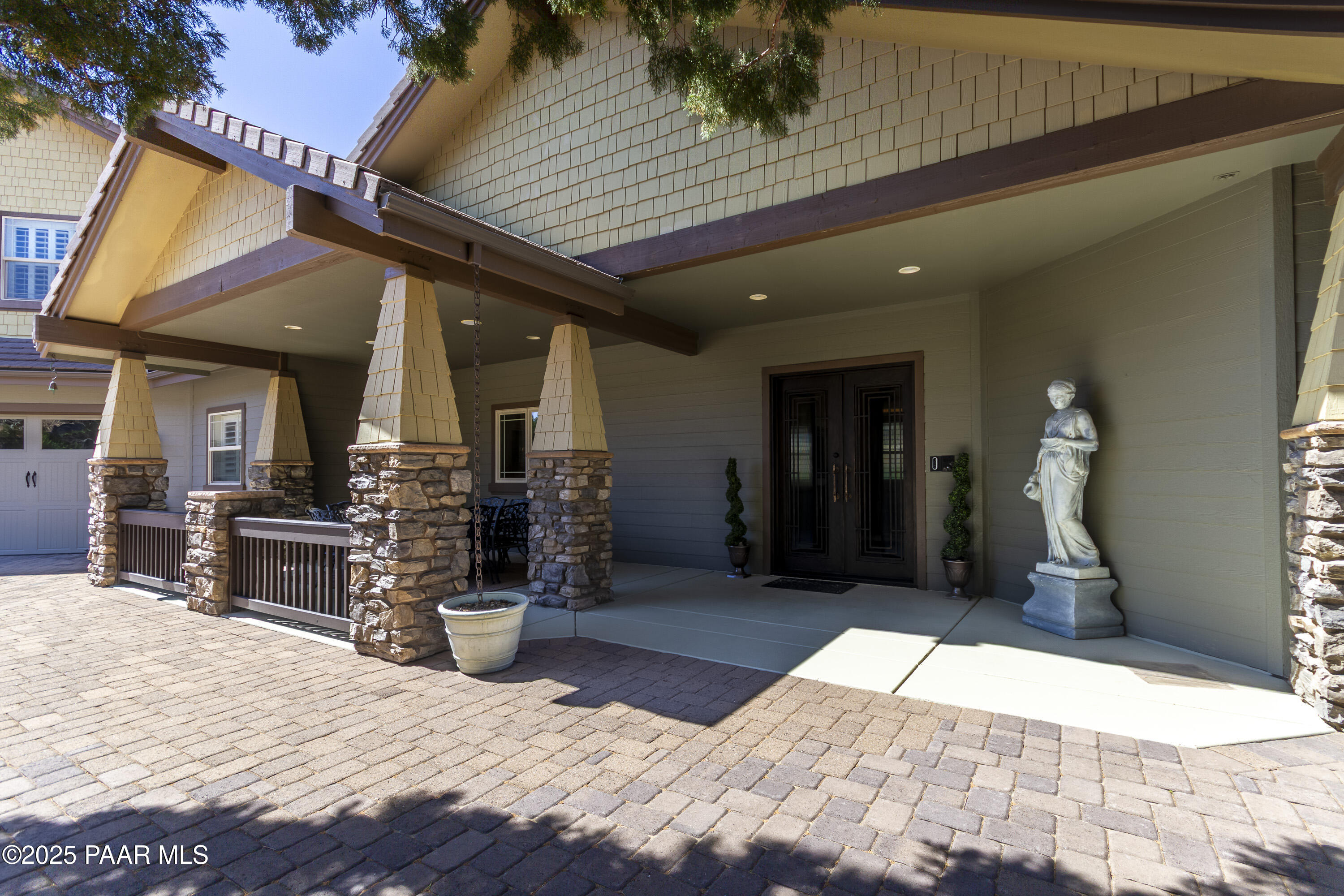 1098 Northridge Drive