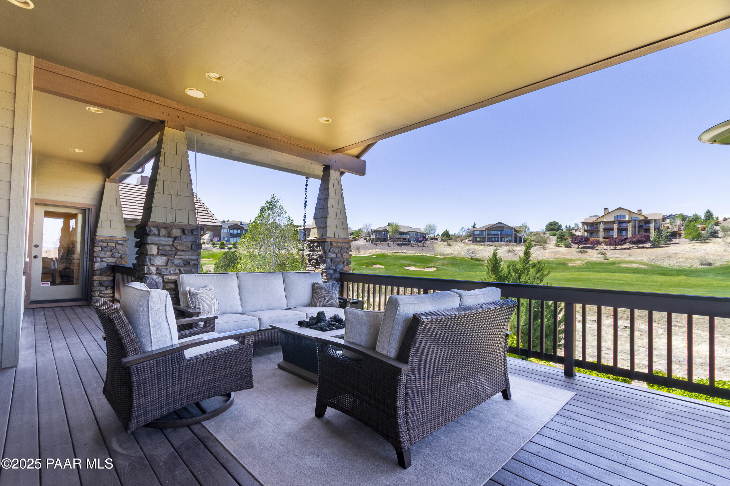 1098 Northridge Drive