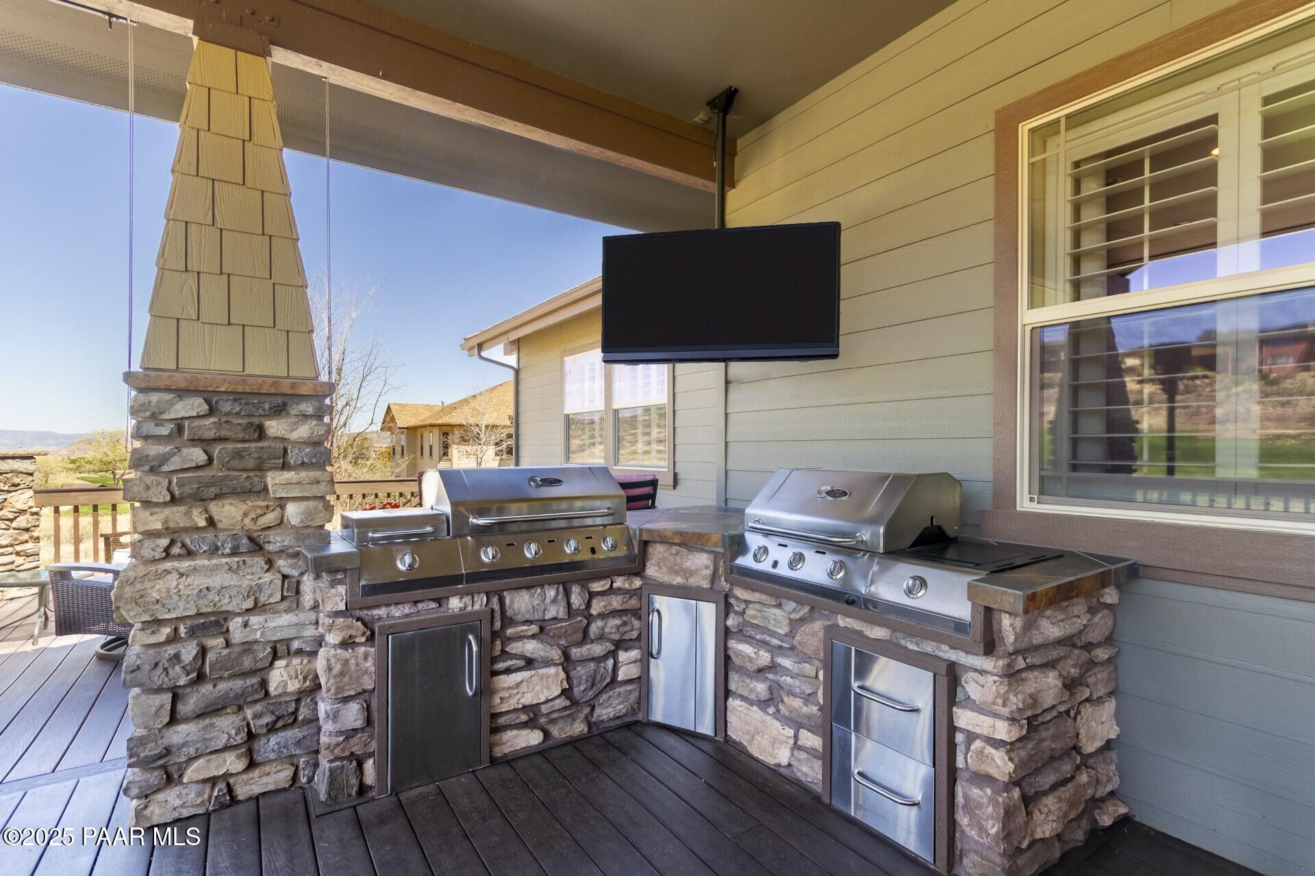 1098 Northridge Drive