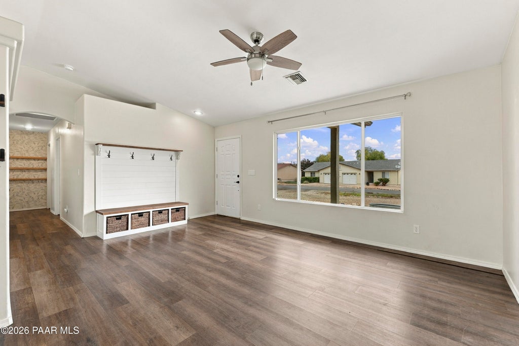 Photo of 8325 E Lakeshore Drive, Prescott Valley, AZ 86314 (MLS # 1085913)