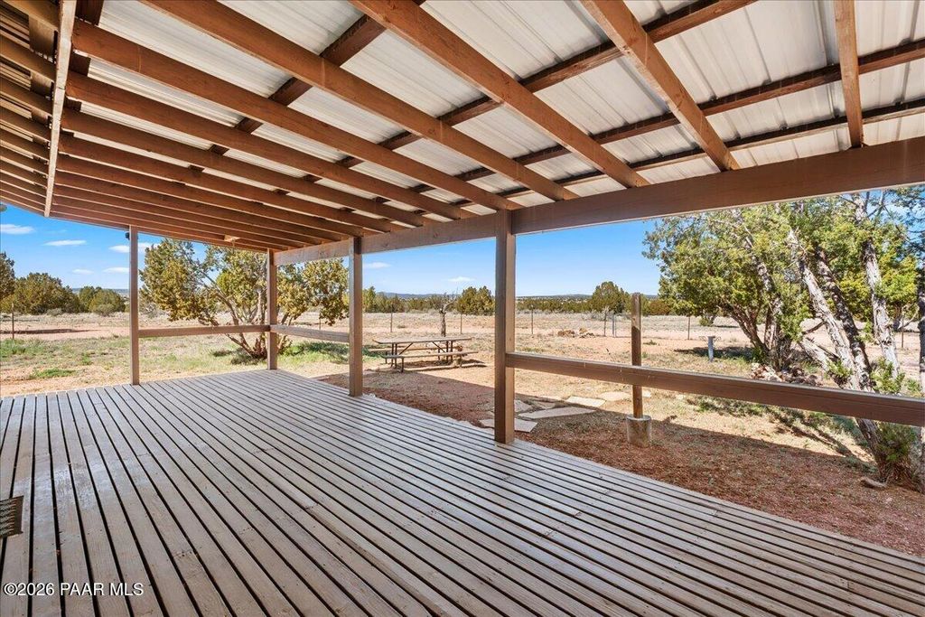 Photo of 45437 N Jacqueline Hill Drive, Ash Fork, AZ 86320 (MLS # 1080378)