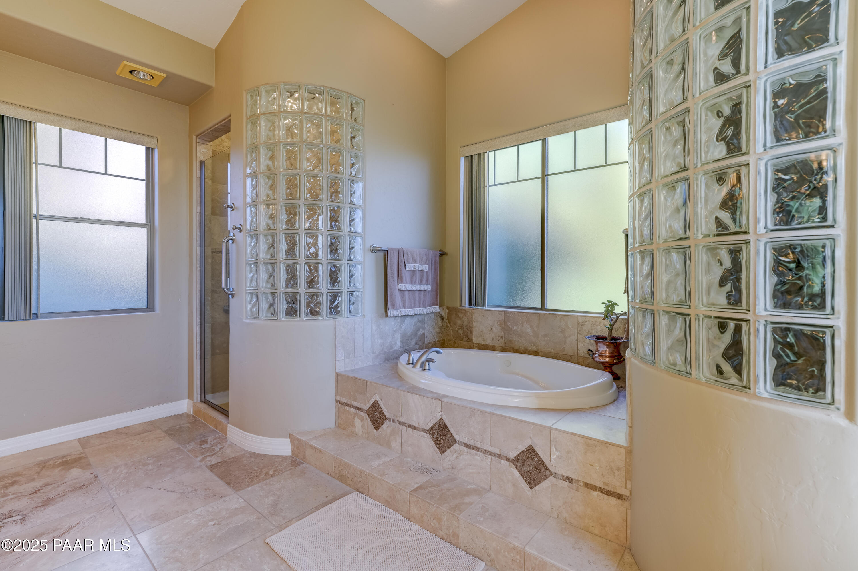 Prescott, Arizona 86301, United States, 3 Bedrooms Bedrooms, ,2 BathroomsBathrooms,Residential,Active,249983