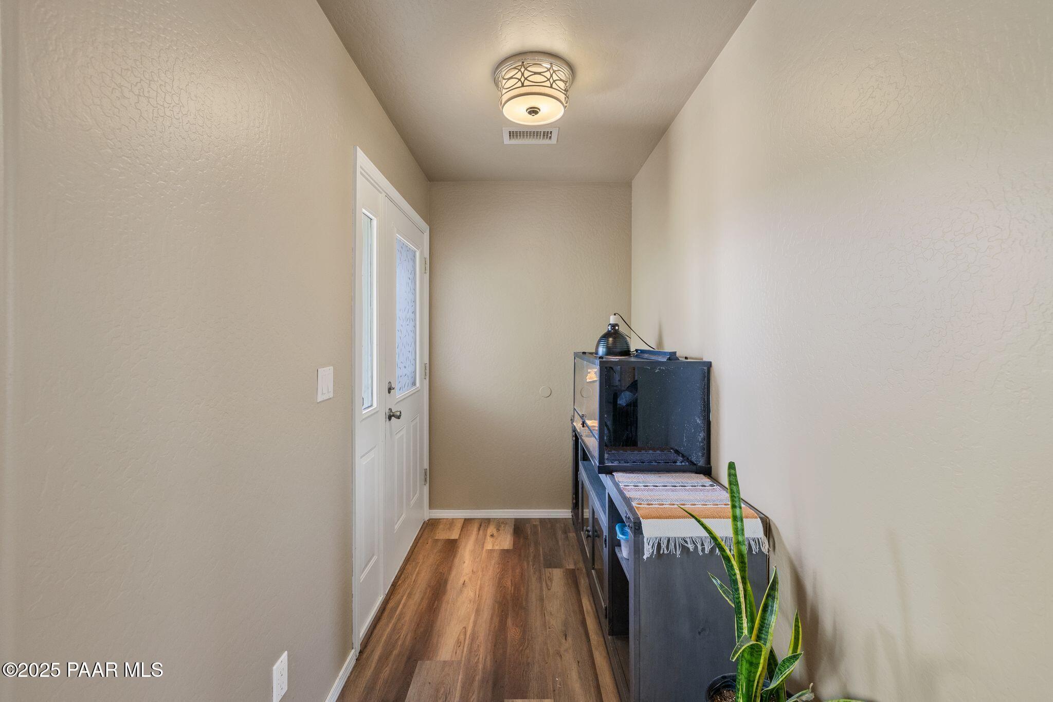 5498 E Sapphire Drive