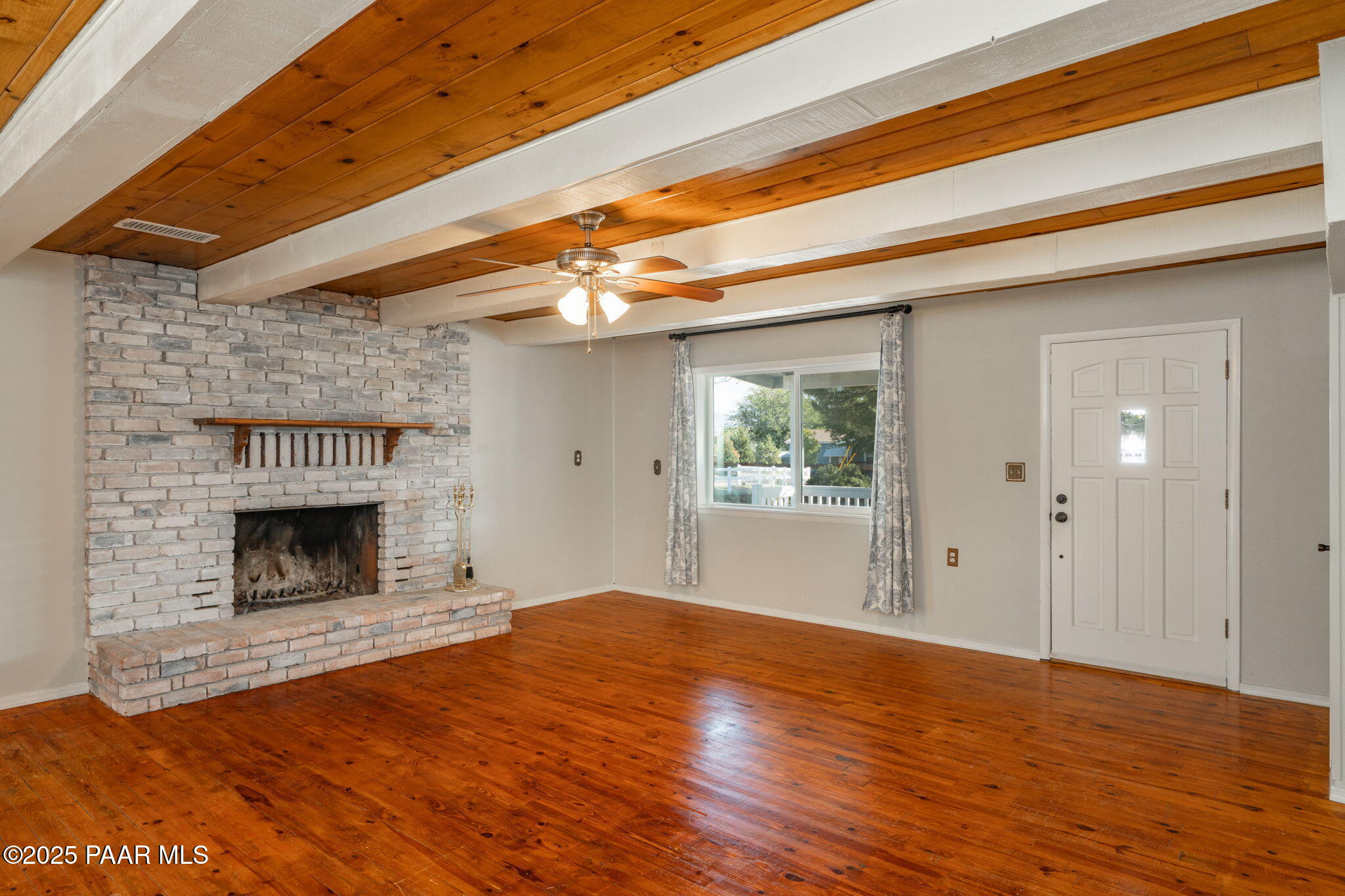 280 S Antelope Drive