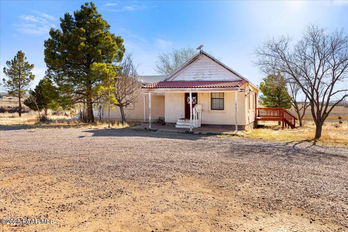 22155 N Hwy 89