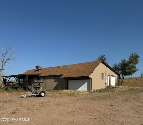 A home in Paulden