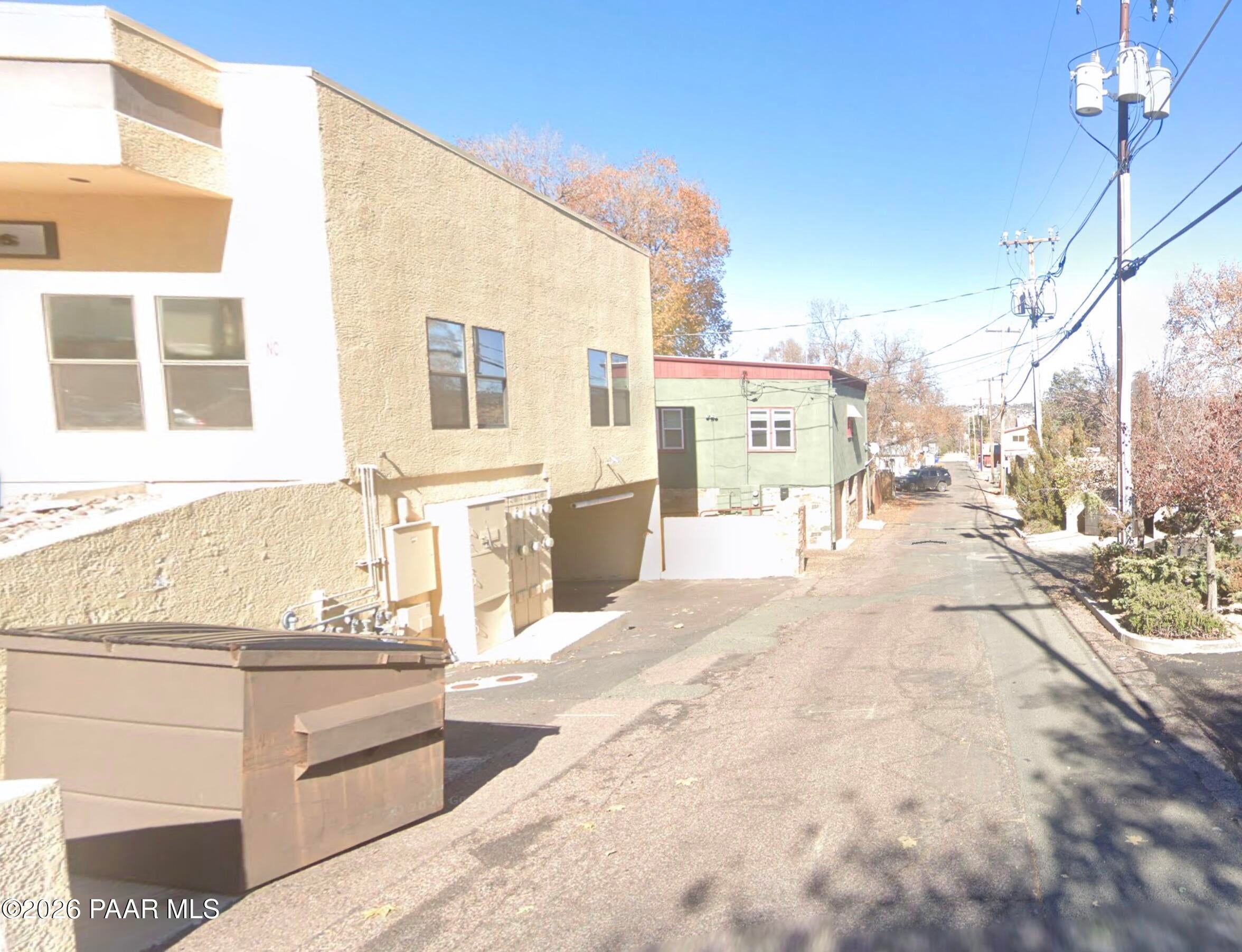 624 W Gurley Street