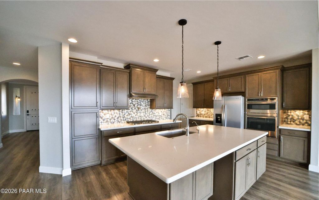 Photo of 7037 Robin Nest Court, Prescott Valley, AZ 86315 (MLS # 1081588)