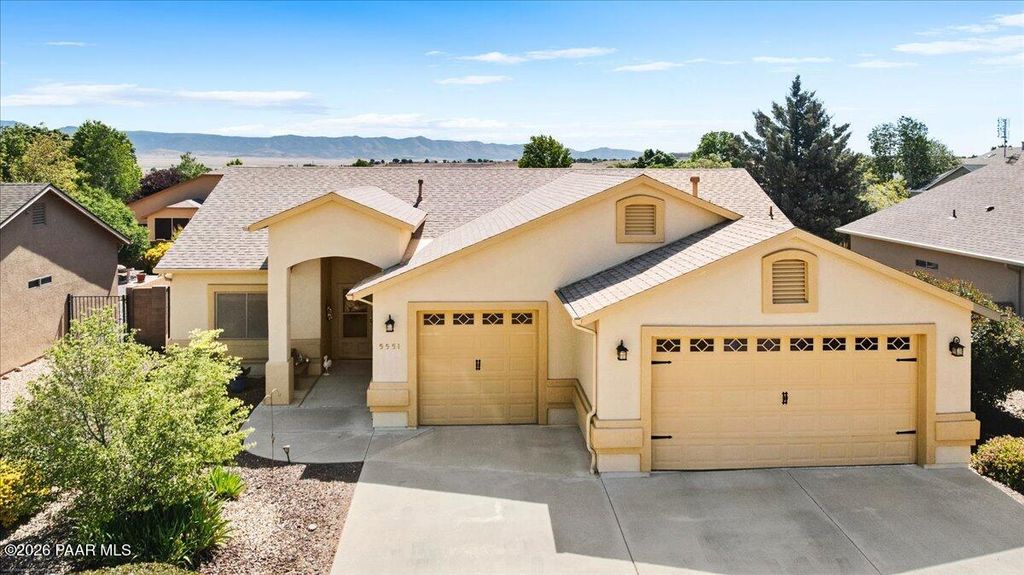Photo of 5551 N Ardmore Avenue, Prescott Valley, AZ 86314 (MLS # 1082245)