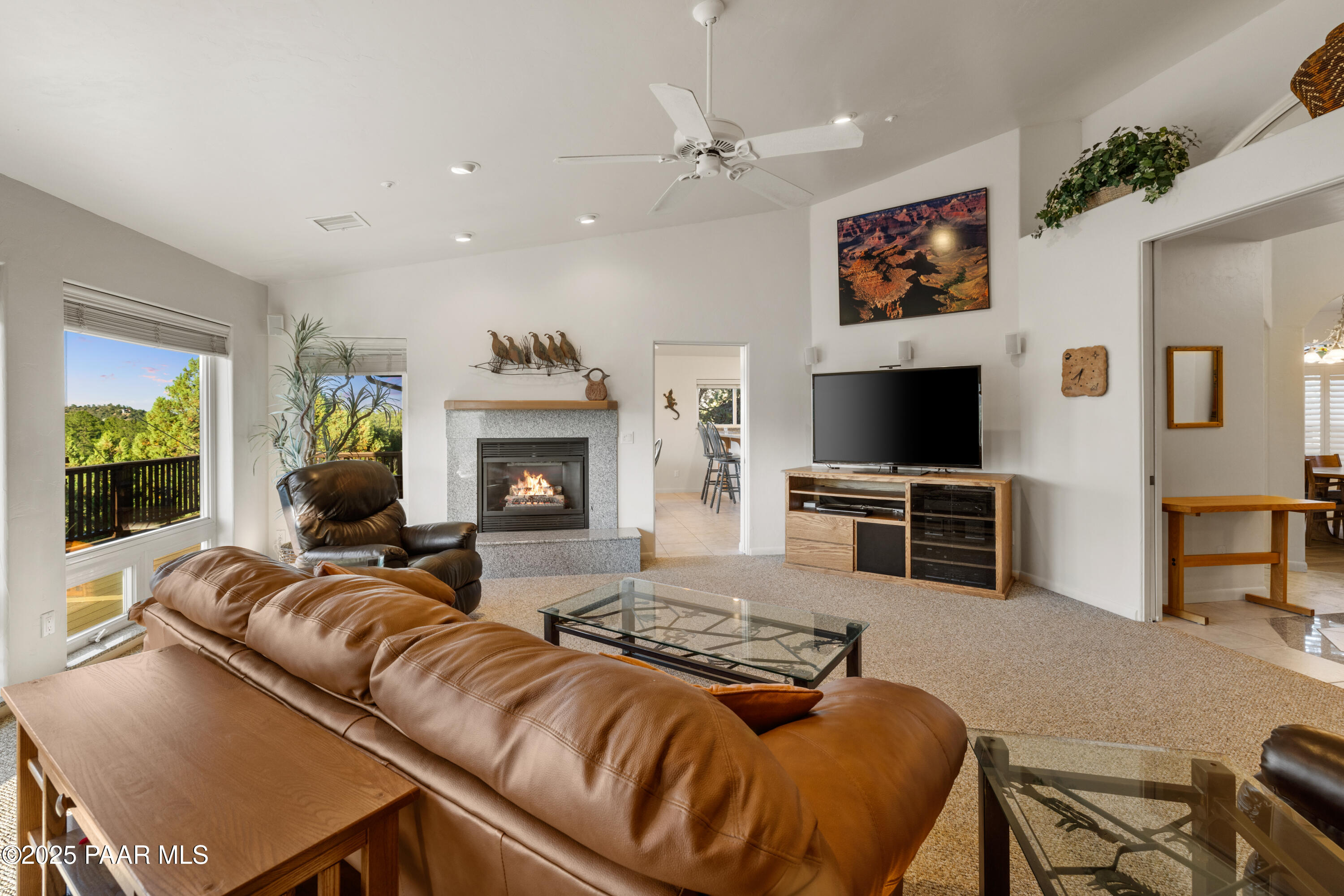 2910 W Crestview Drive