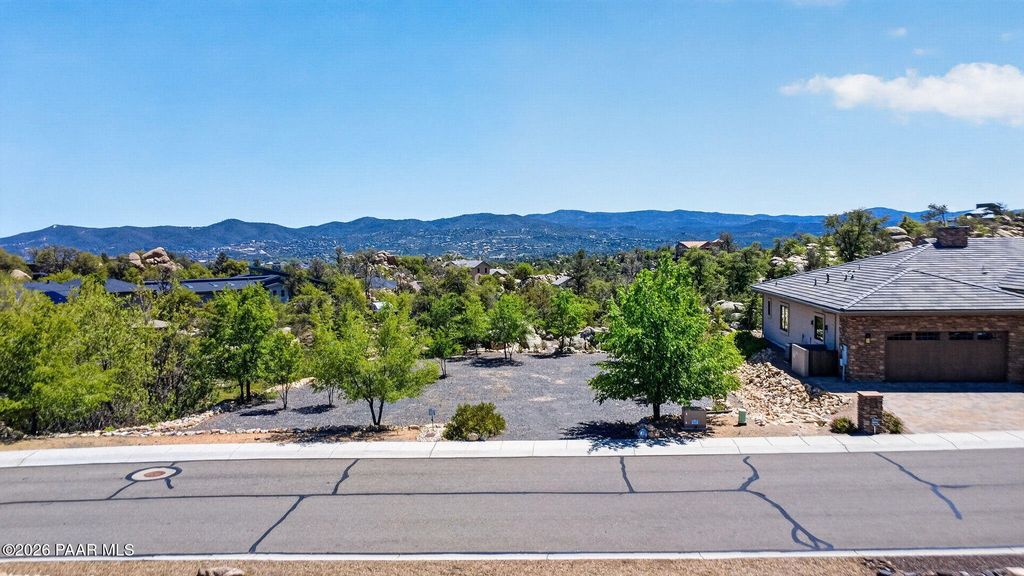 Photo of 909 Border Court, Prescott, AZ 86305 (MLS # 1081323)
