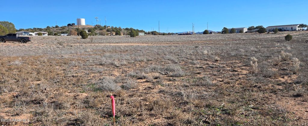 Photo of 25682 N St Joseph Road, Paulden, AZ 86334 (MLS # 1078254)