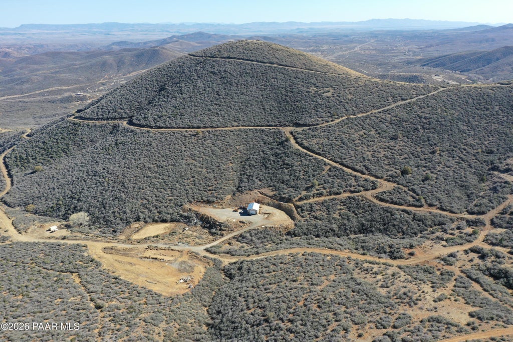 Photo of 000 20 Ac Pcl Miners Pick Lot 20, Mayer, AZ 86333 (MLS # 1086081)
