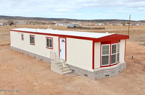 A home in Paulden