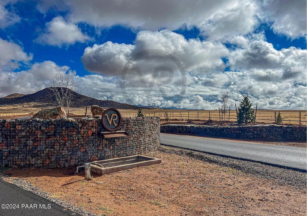 Photo of 10290 E Woven Gold Lot 64 Way, Prescott Valley, AZ 86315 (MLS # 1083153)