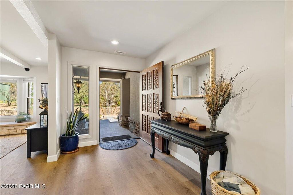 Photo of 2892 N Tohatchi Road, Prescott, AZ 86305 (MLS # 1080526)