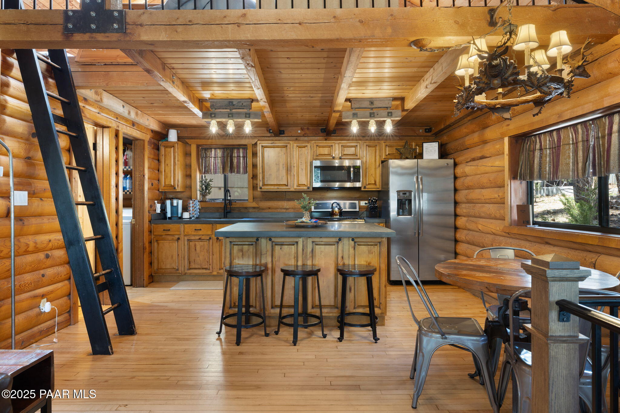 12 E Oak Drive